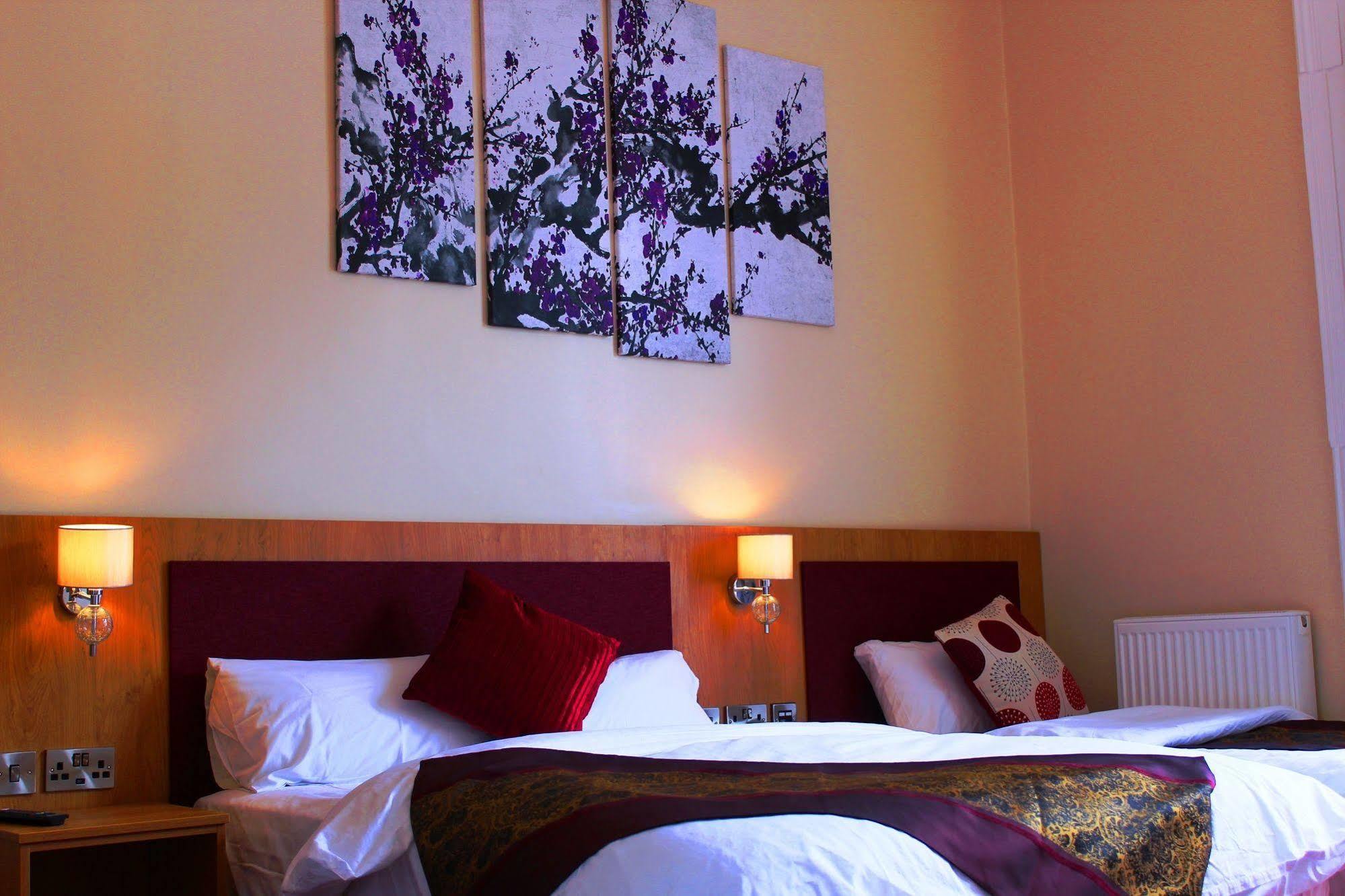 Edgerton Hotel Huddersfield Exterior foto